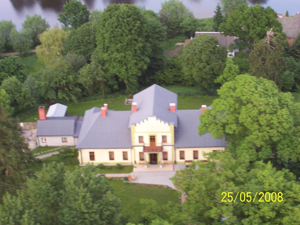 Dworek Młynarza Zator Bagian luar foto